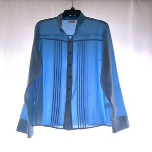 Covington - like-new light blue long-sleeved button-down dress shirt